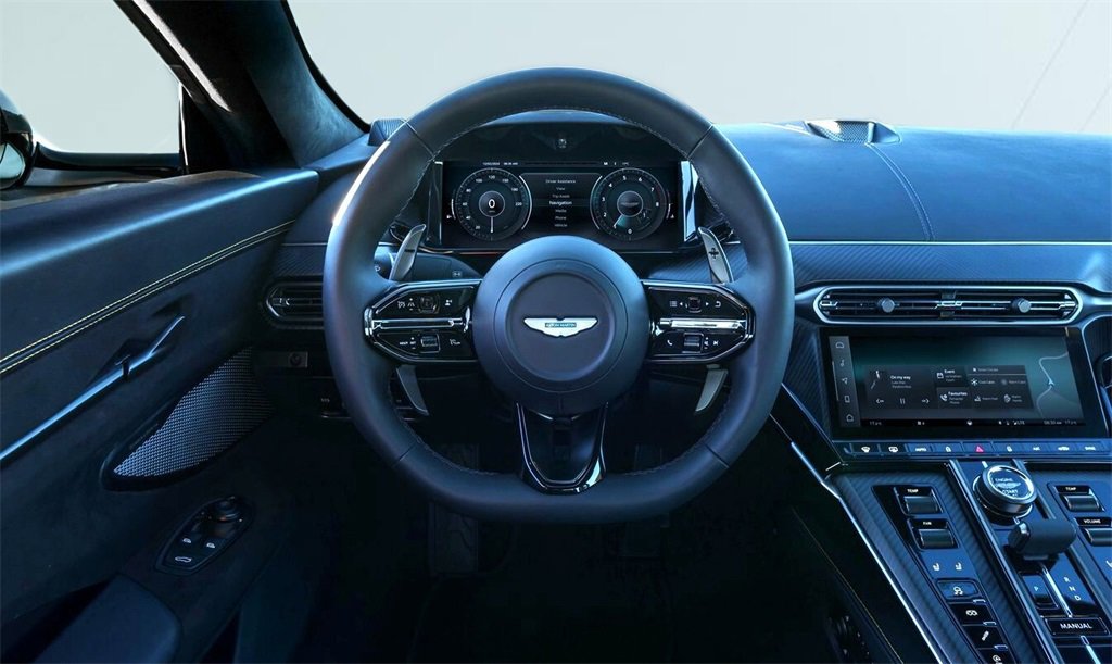 Used 2025 Aston Martin DBX 707 image 51