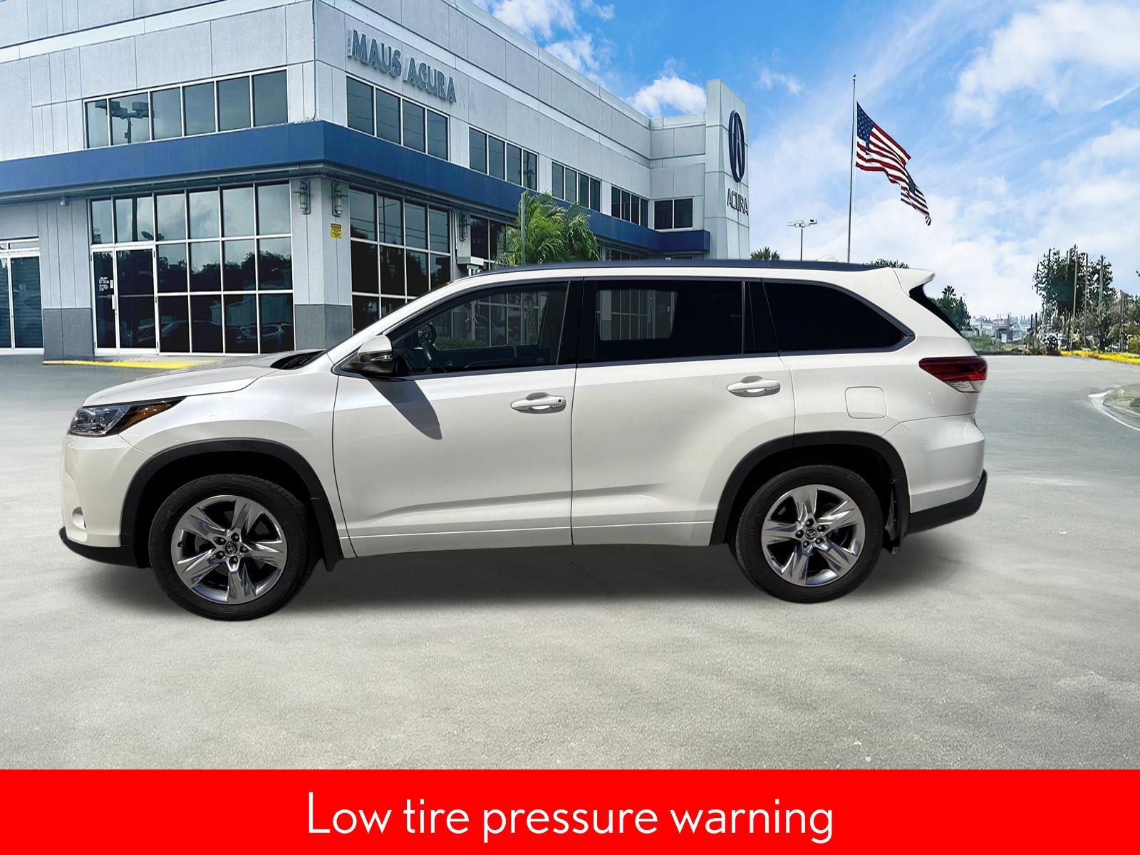 Used 2019 Toyota Highlander Limited image 7