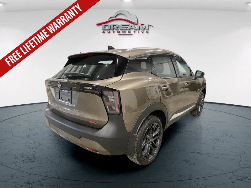 New 2026 Nissan Kicks SR w/ SR Premium Package FWD image 15