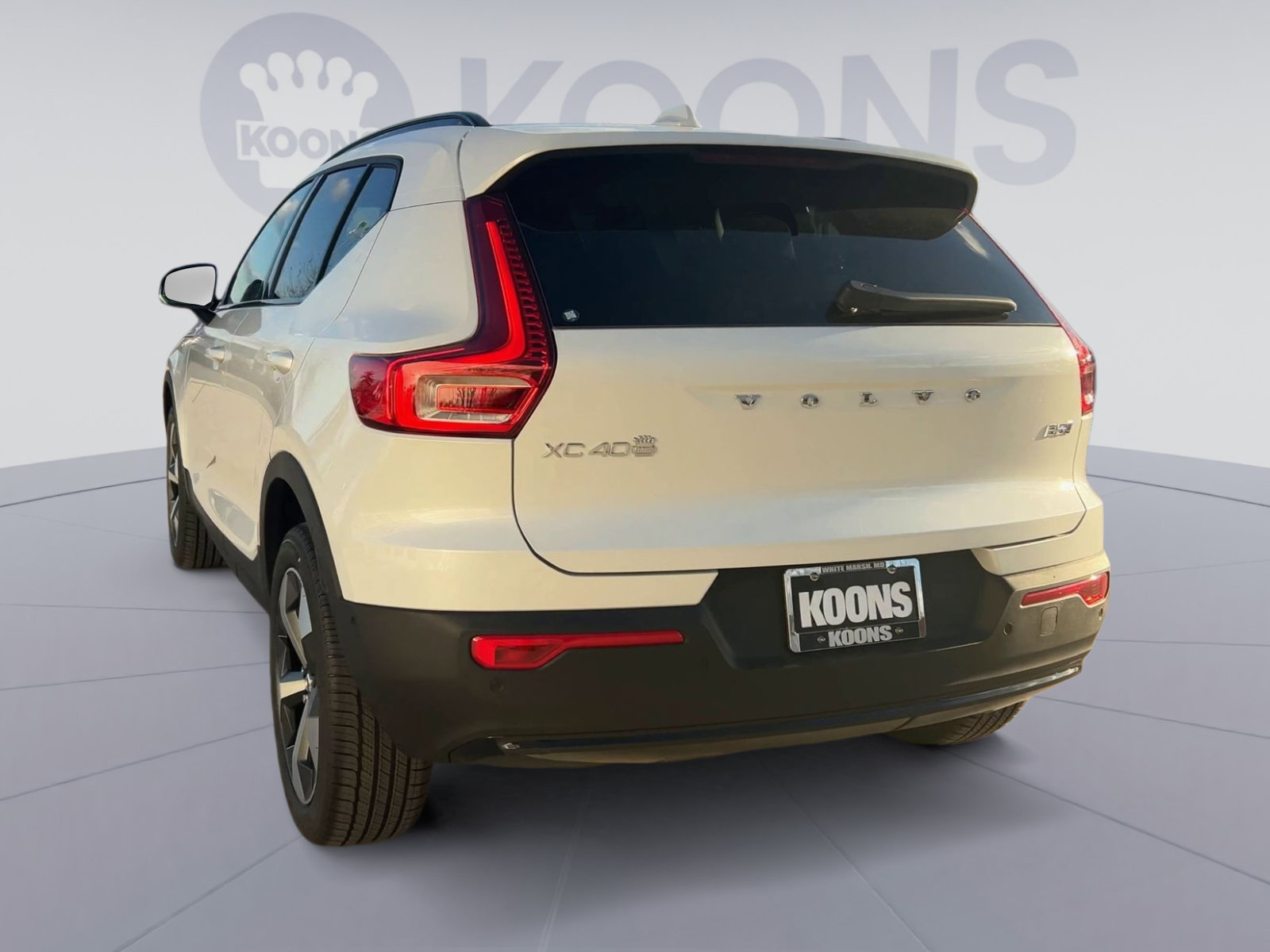 New 2026 Volvo XC40 B5 Plus w/ Protection Package Premier AWD/4WD image 10