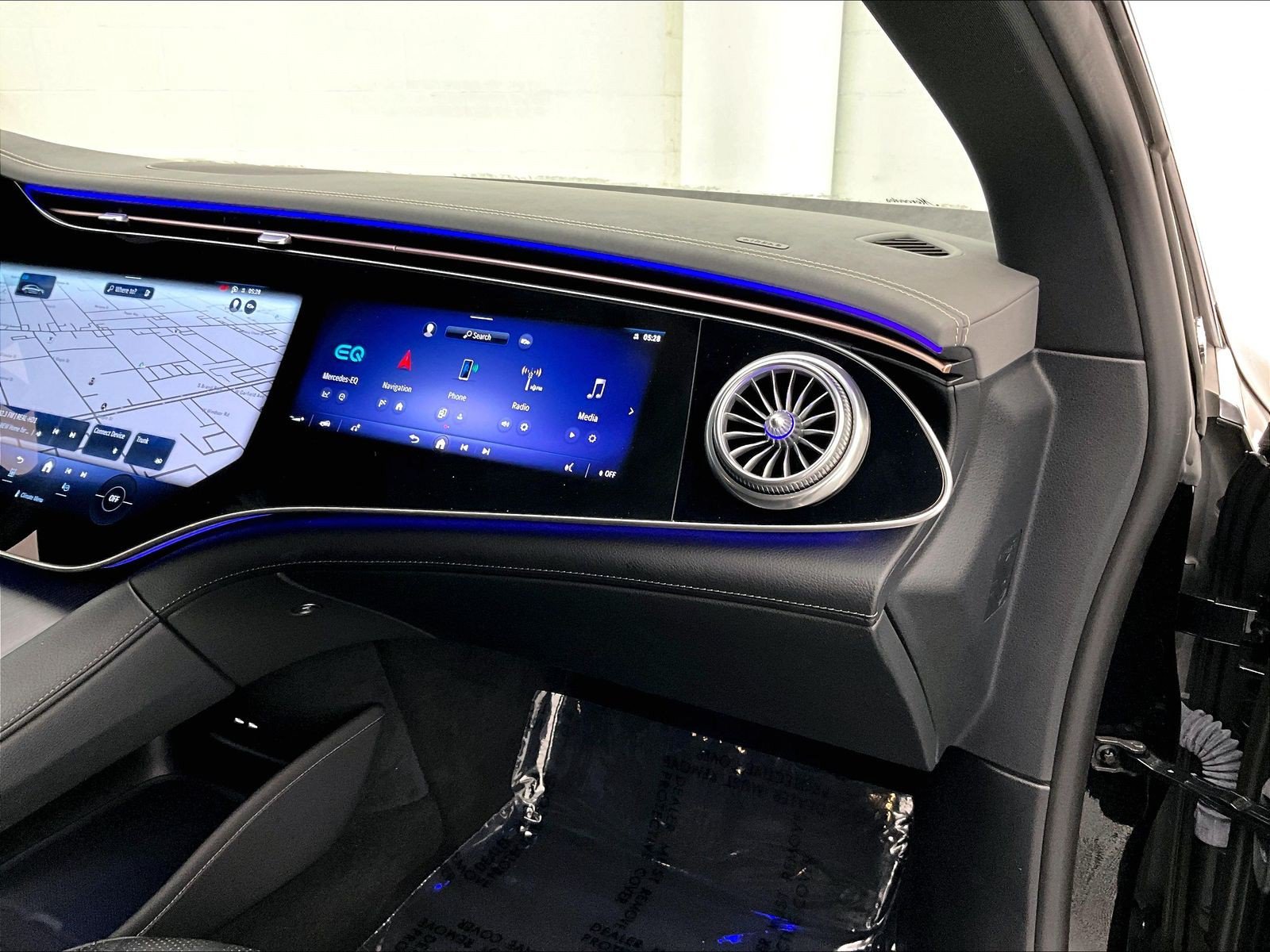 Certified 2024 Mercedes-Benz EQS 450+ Sedan image 19