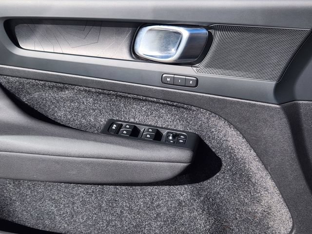 Certified 2023 Volvo C40 P8 Recharge Plus w/ Protection Package Premier AWD/4WD image 11