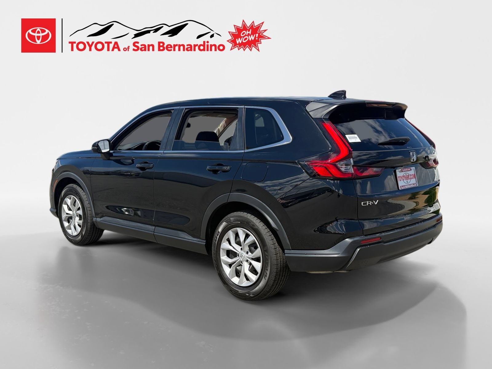 Used 2025 Honda CR-V LX image 3