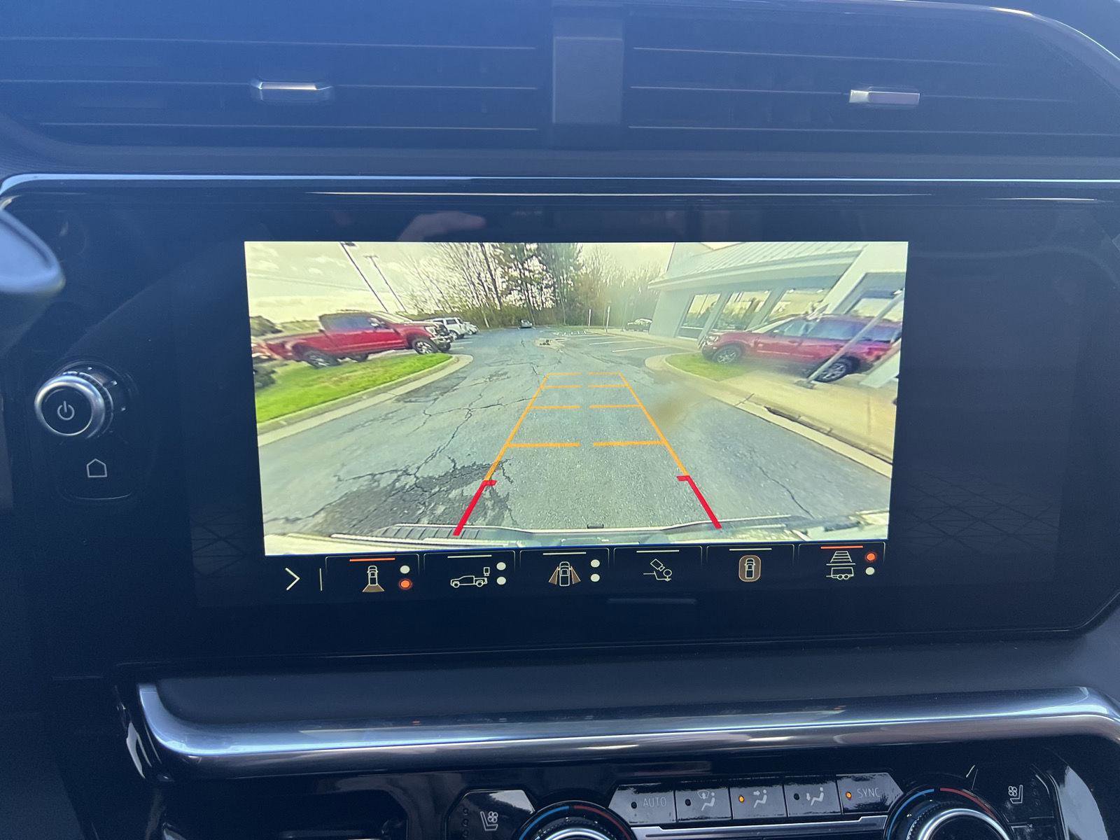 Used 2025 GMC Sierra 2500 Denali Ultimate image 17