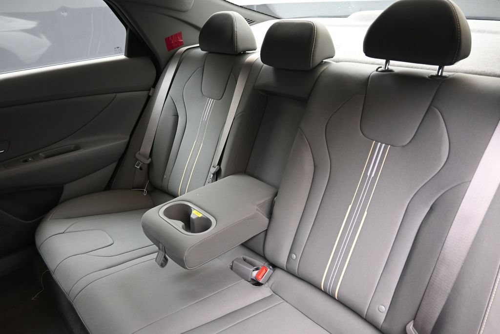 New 2026 Hyundai Elantra SEL Sport Premium FWD image 20