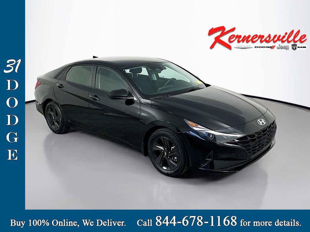 Used 2023 Hyundai Elantra SEL FWD video 1