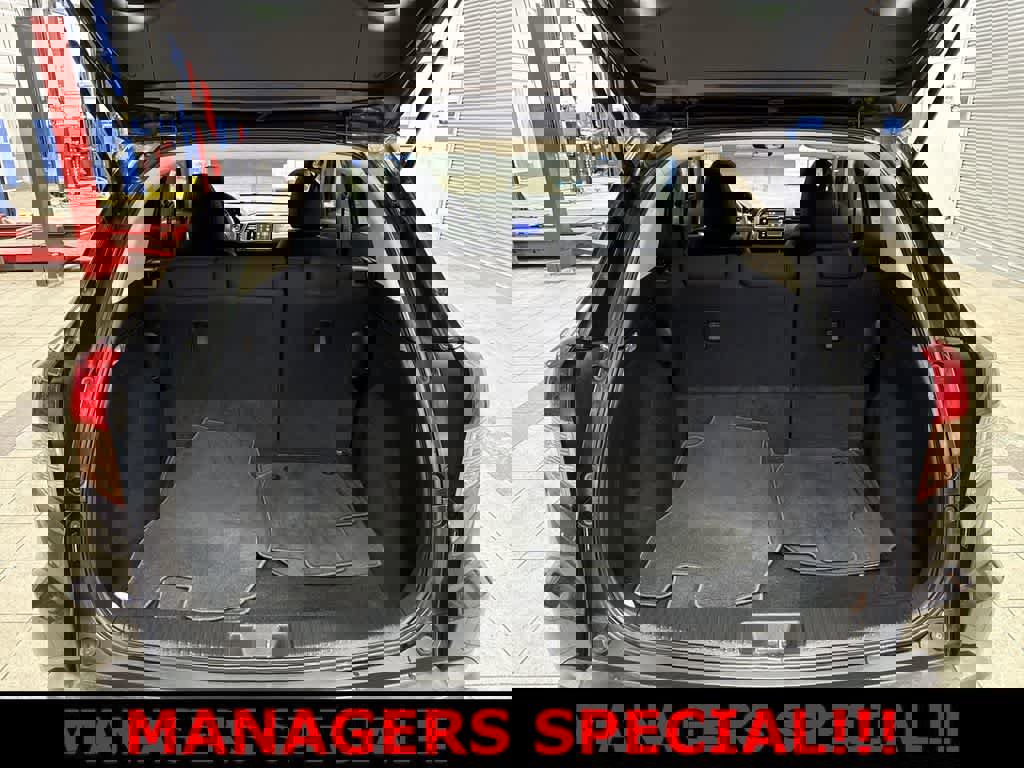 Used 2017 Honda HR-V EX image 10