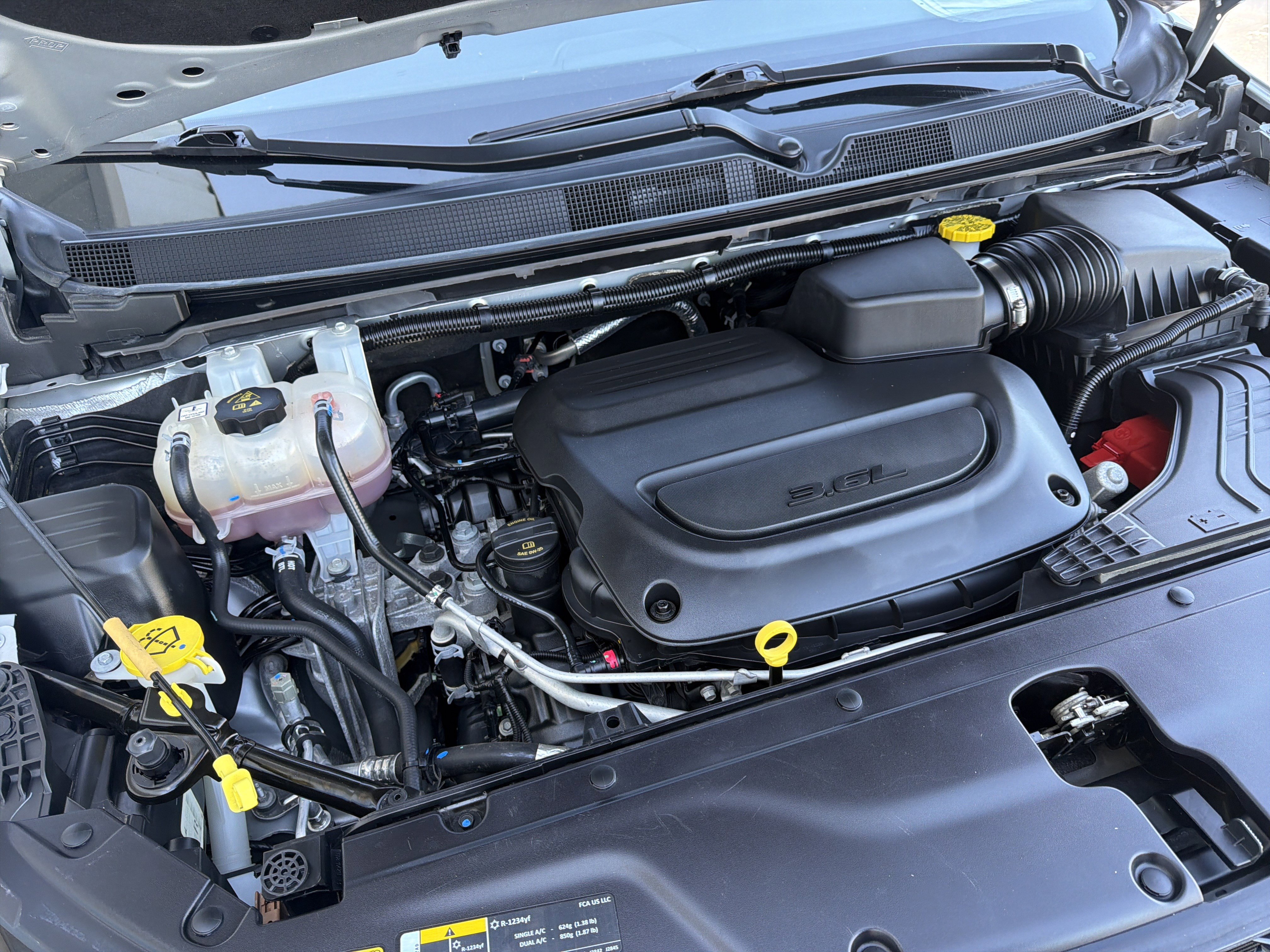 Used 2024 Chrysler Pacifica Touring-L FWD image 49