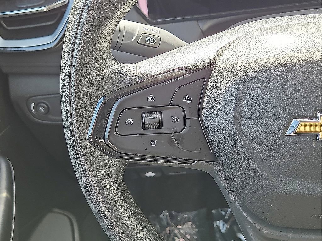 Used 2024 Chevrolet TrailBlazer LS FWD image 17
