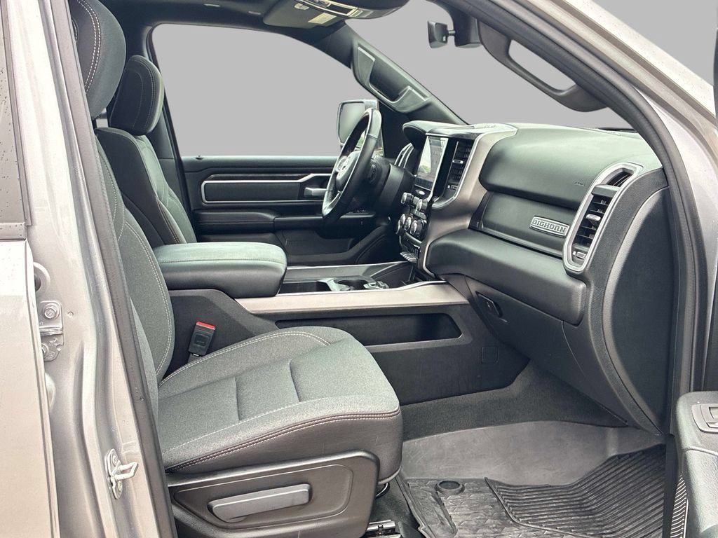 Used 2022 RAM 1500 Big Horn AWD/4WD image 9