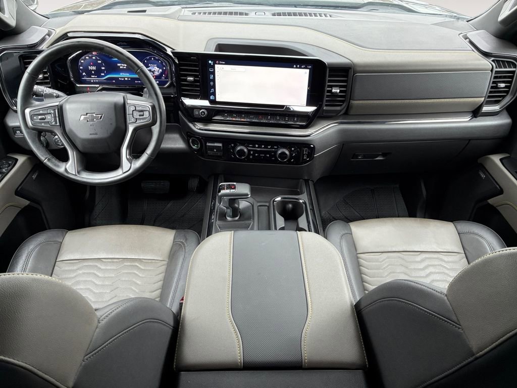 Used 2025 Chevrolet Silverado 1500 ZR2 image 10