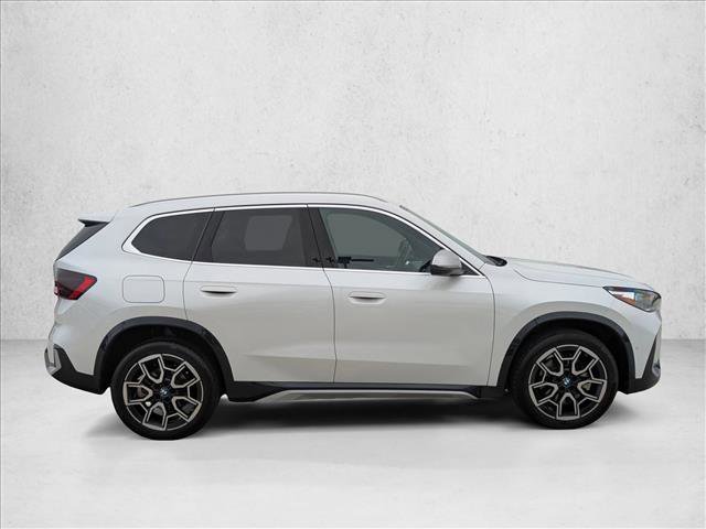 Used 2024 BMW X1 xDrive28i AWD/4WD image 4