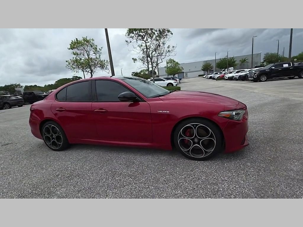 Used 2023 Alfa Romeo Giulia Veloce image 52