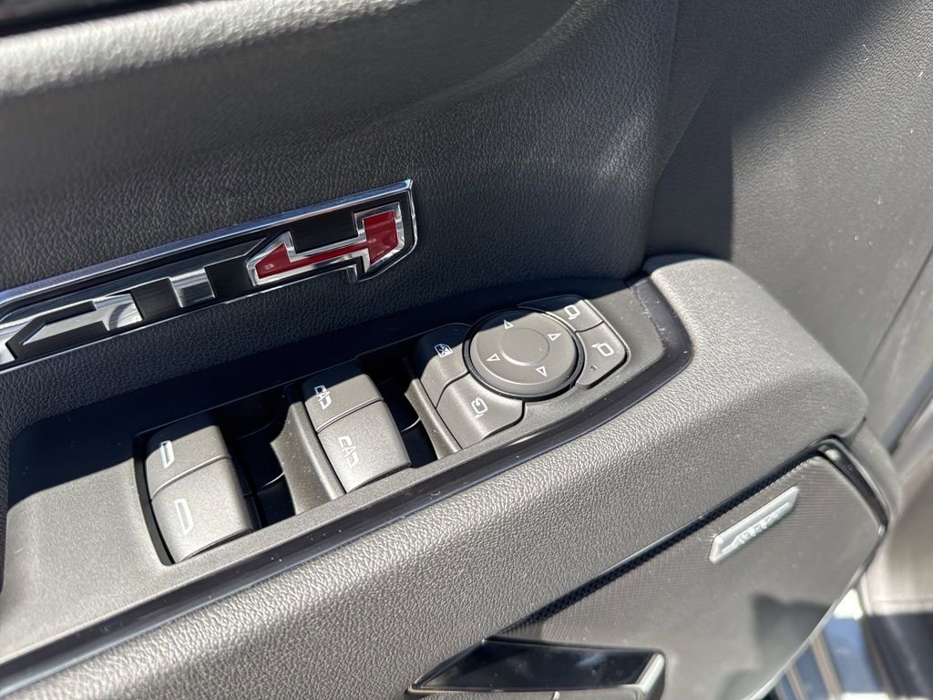 New 2026 GMC Sierra 1500 AT4 w/ AT4 Premium Package AWD/4WD image 11