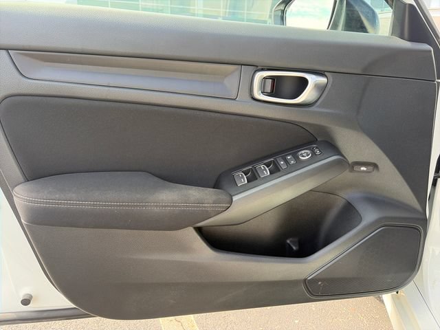 Used 2025 Honda Civic Sport image 16