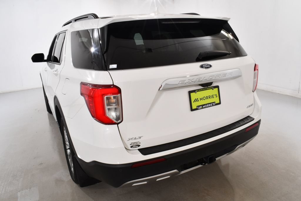 Used 2022 Ford Explorer XLT w/ Equipment Group 202A AWD/4WD image 14