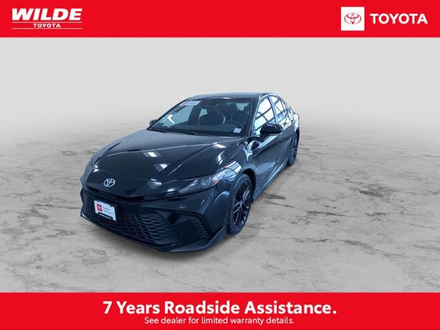 Certified 2025 Toyota Camry SE image 5