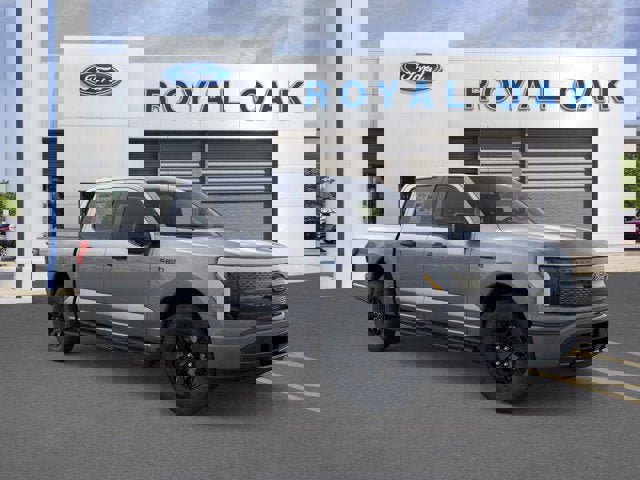 New 2025 Ford F150 Lightning XLT image 7