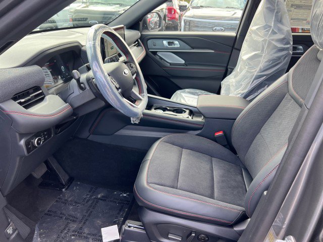 New 2026 Ford Explorer ST w/ Sun And Sound Package image 7