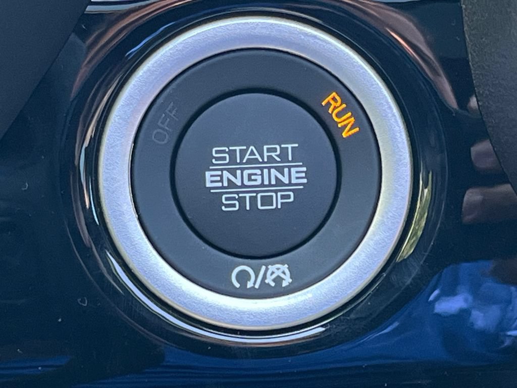 New 2026 RAM 1500 Laramie AWD/4WD image 12