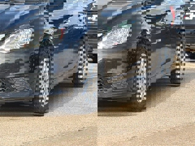 Used 2019 Nissan Sentra S w/ Appearance Package image 3