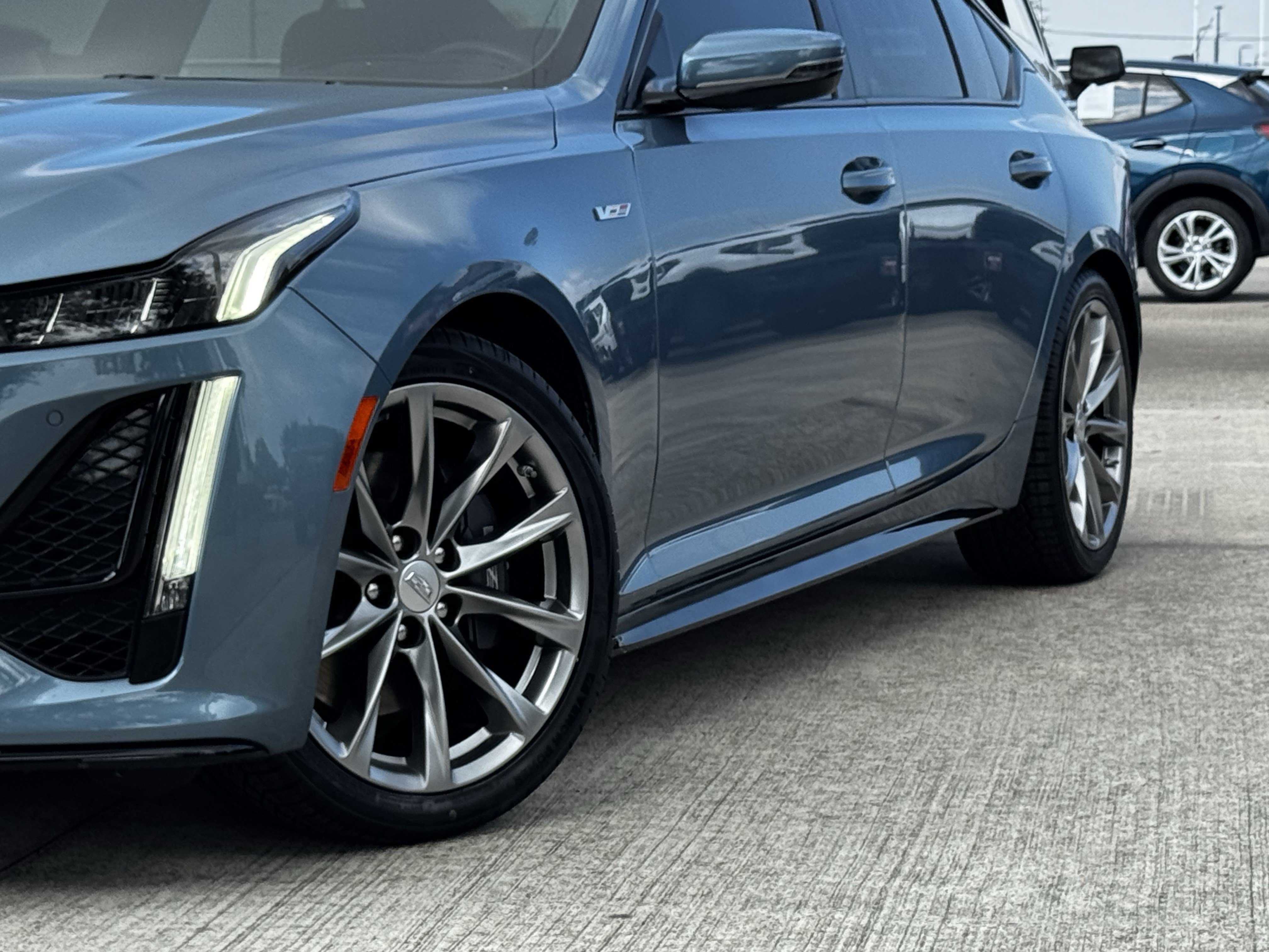 Used 2024 Cadillac CT5 V w/ Premium Package RWD image 12