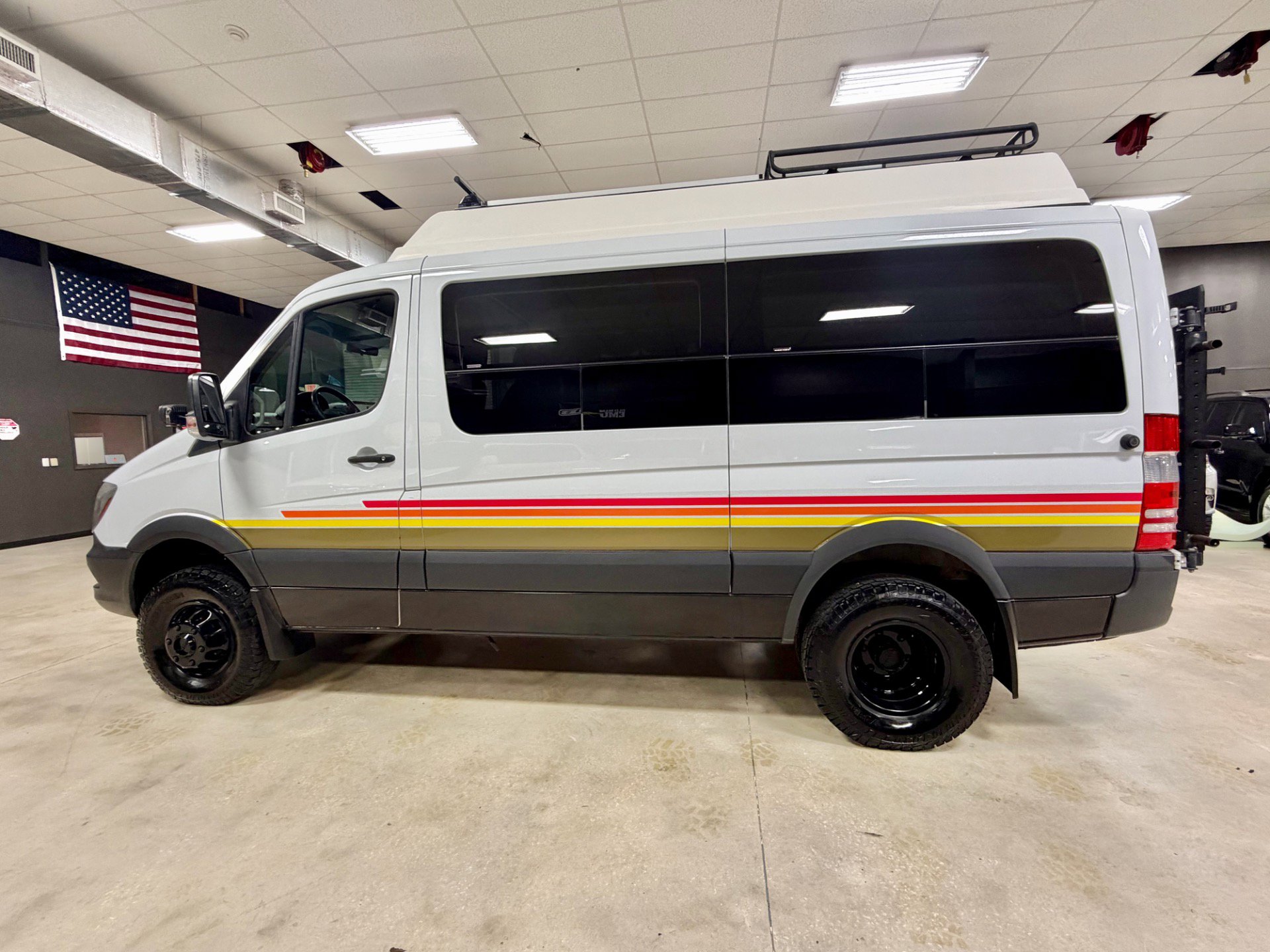 Used 2018 Mercedes-Benz Sprinter 3500 image 13