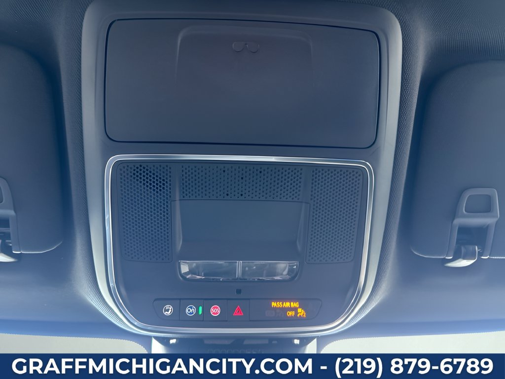 New 2027 Chevrolet Equinox RS FWD image 29