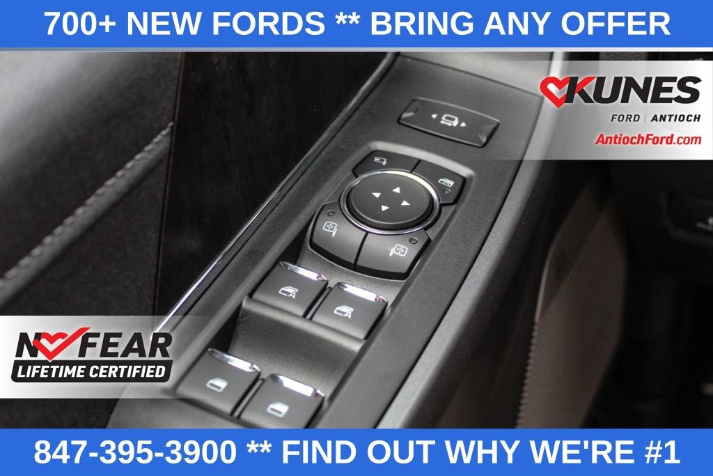 New 2025 Ford F250 Lariat w/ Black Appearance Package AWD/4WD image 39