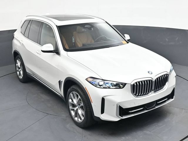 Used 2024 BMW X5 xDrive40i w/ Premium Package AWD/4WD image 33