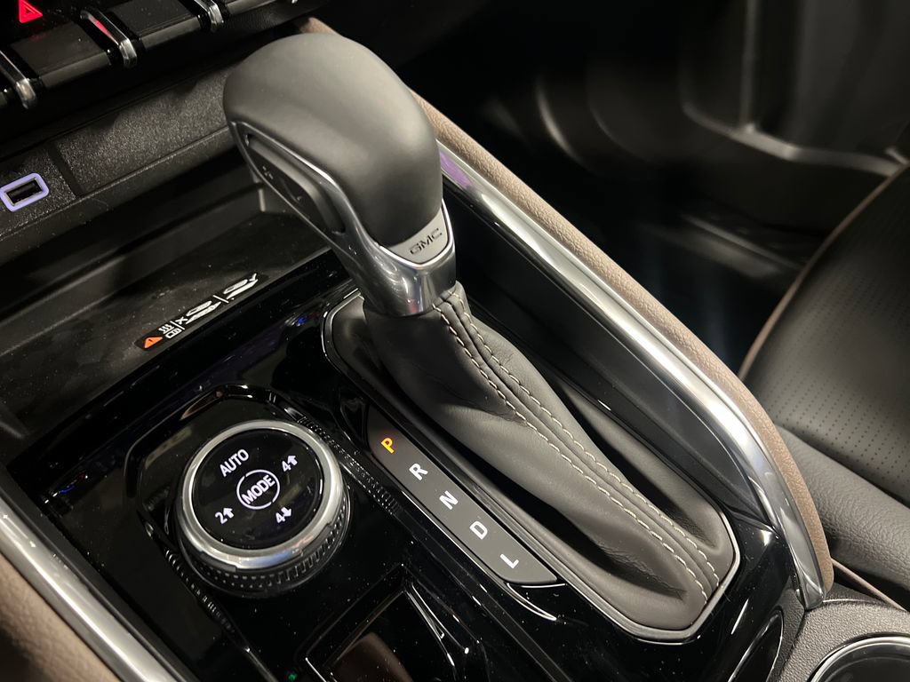 New 2026 GMC Canyon Denali AWD/4WD image 26