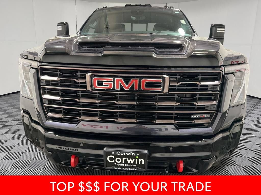 Used 2025 GMC Sierra 2500 AT4X AWD/4WD image 2