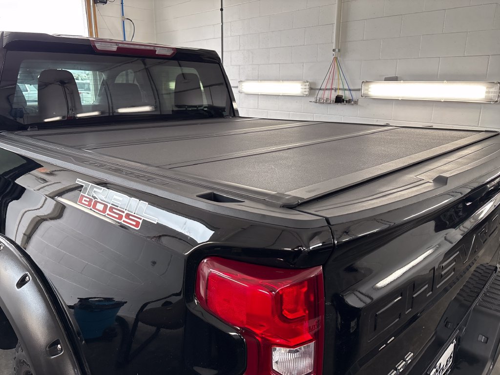 Used 2022 Chevrolet Silverado 1500 LT Trail Boss AWD/4WD image 62
