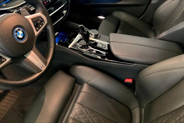 Used 2023 BMW 530e w/ M Sport Package RWD image 8