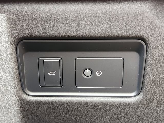 Used 2026 Jaguar F-PACE R-Dynamic S image 20