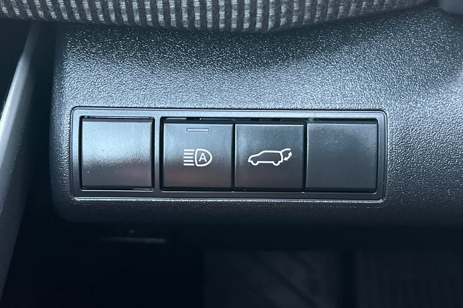 Used 2024 Toyota bZ4X AWD w/ Weather Package image 33