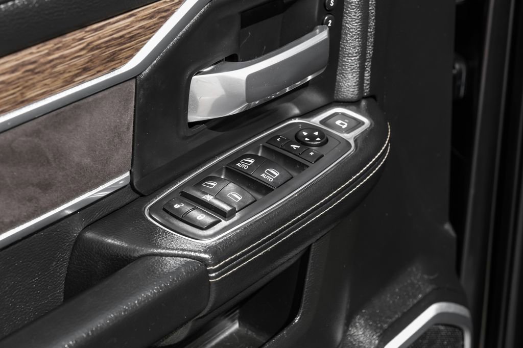 Used 2020 RAM 3500 Laramie image 52