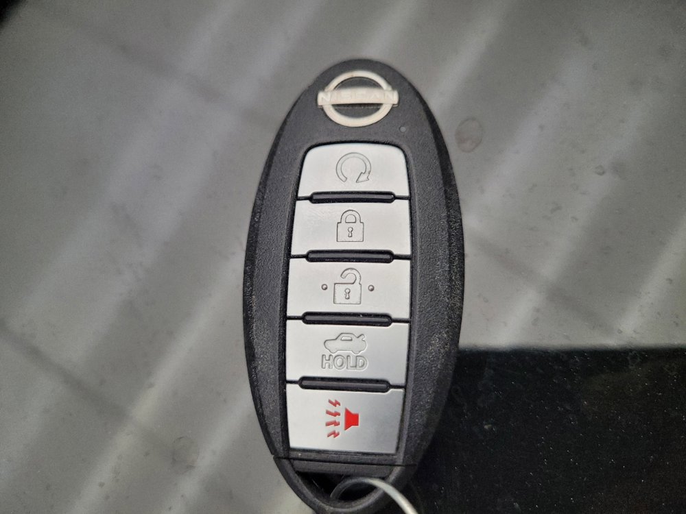 Used 2022 Nissan Sentra SR w/ Electronics Package image 32