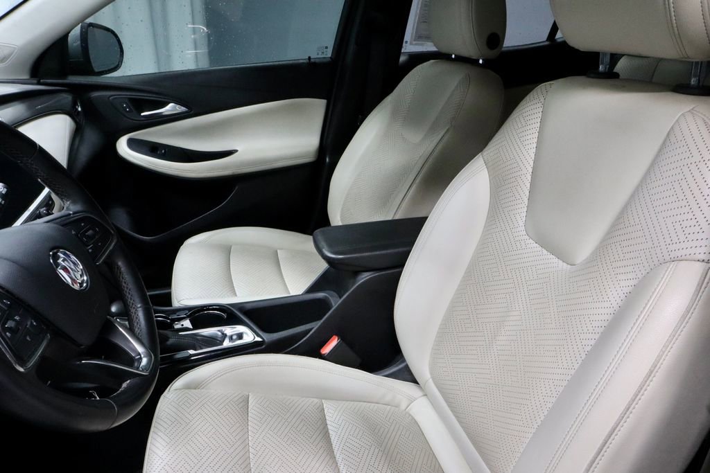 Used 2023 Buick Encore GX Essence w/ Experience Buick Package image 26