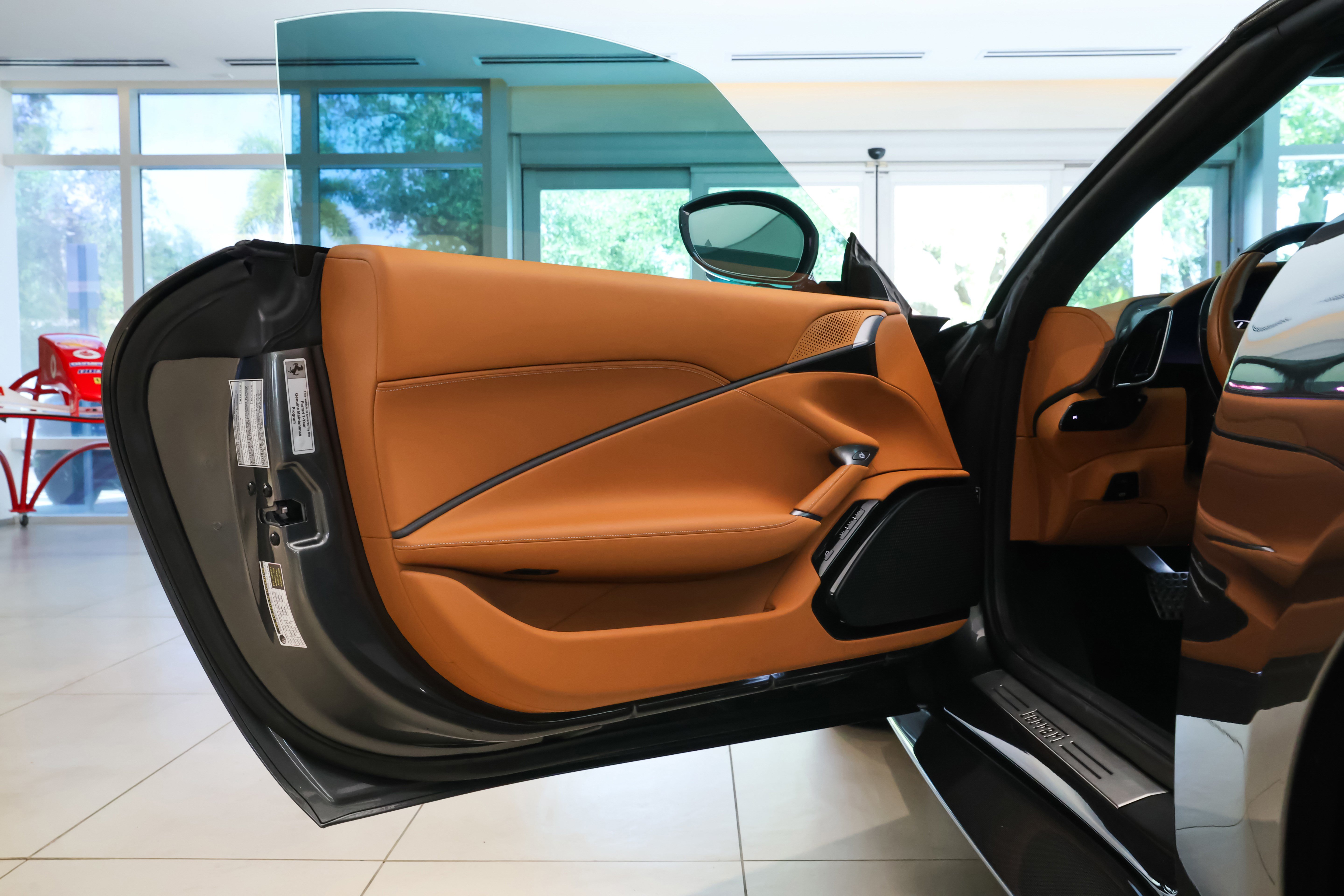 Used 2025 Ferrari Roma Spider RWD image 16