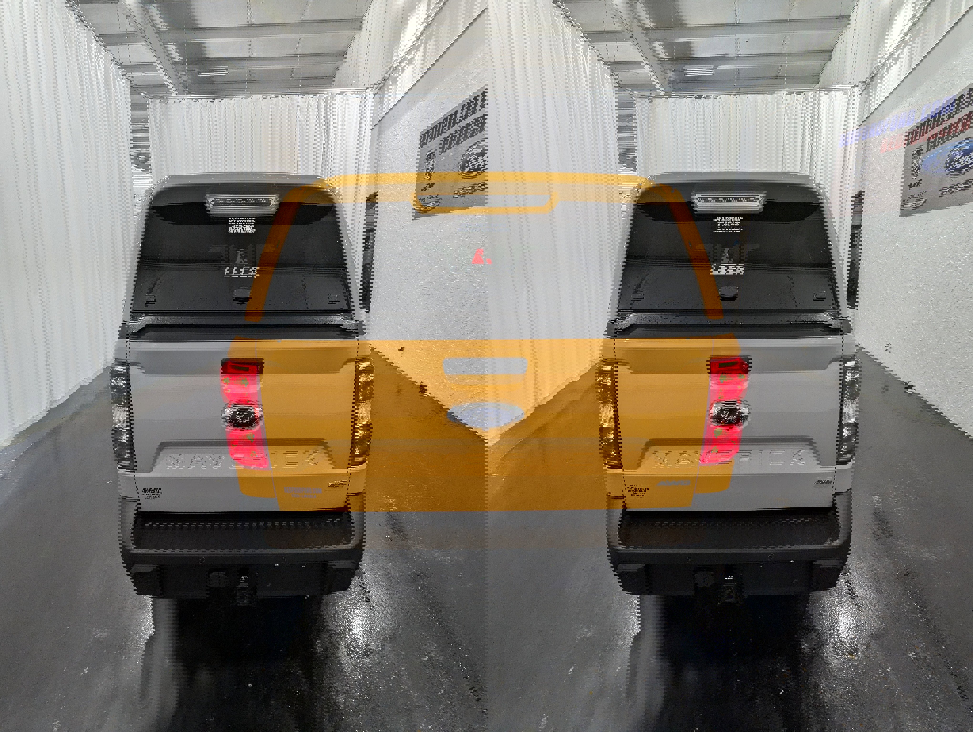 Used 2023 Ford Maverick Lariat w/ Lariat Luxury Package image 7