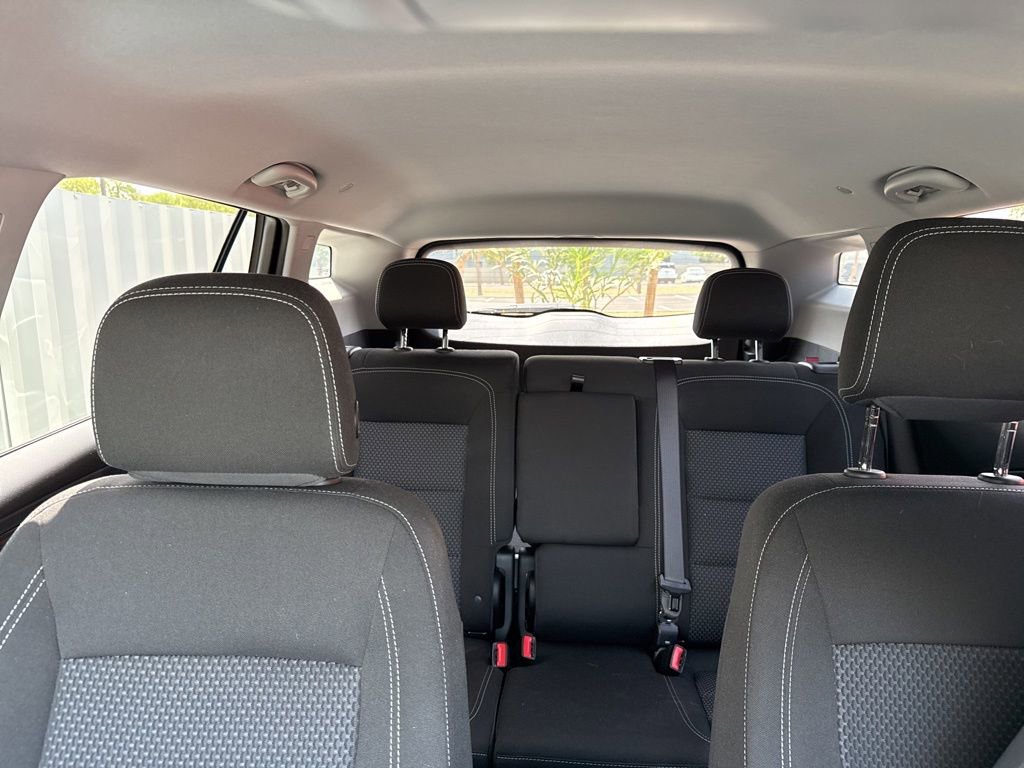 Used 2022 GMC Terrain SLE w/ Driver Convenience Package FWD image 12