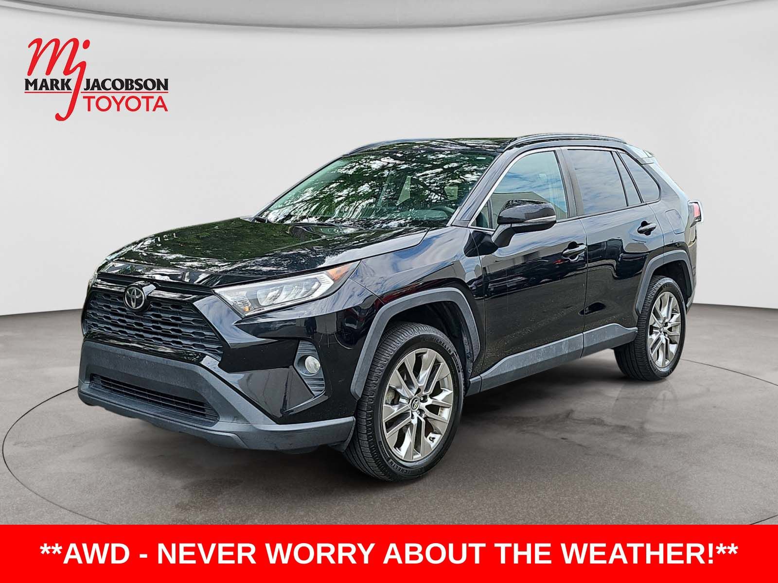 Used 2019 Toyota RAV4 XLE Premium w/ All Weather Liner Package AWD/4WD video 1