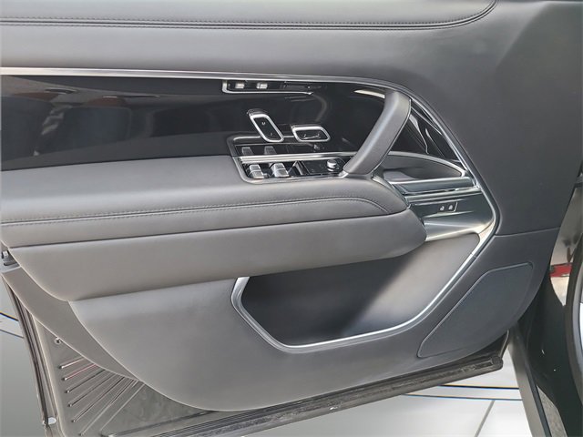 Used 2023 Land Rover Range Rover SE image 22
