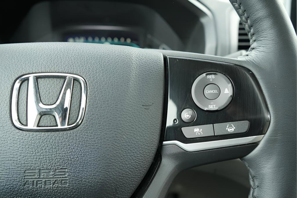 Used 2023 Honda Odyssey Elite image 36