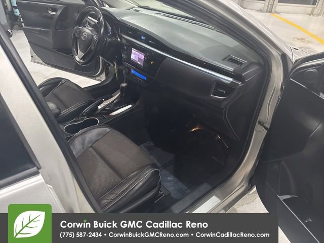 Used 2016 Toyota Corolla S image 37