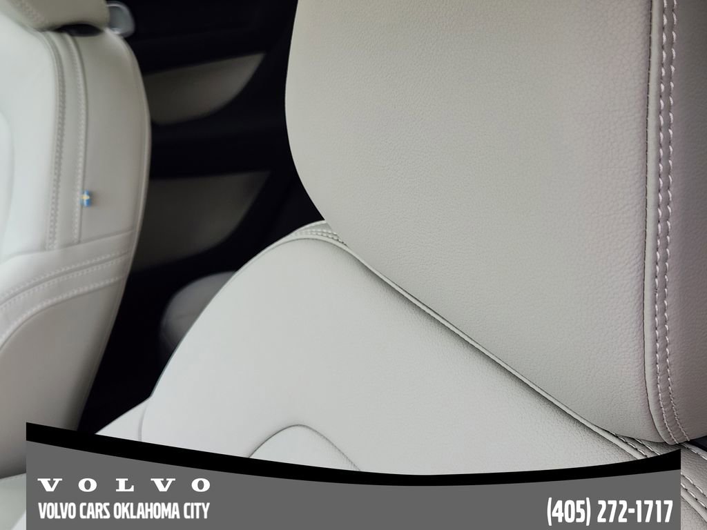 New 2026 Volvo XC40 B5 Plus w/ Protection Package Premier image 14
