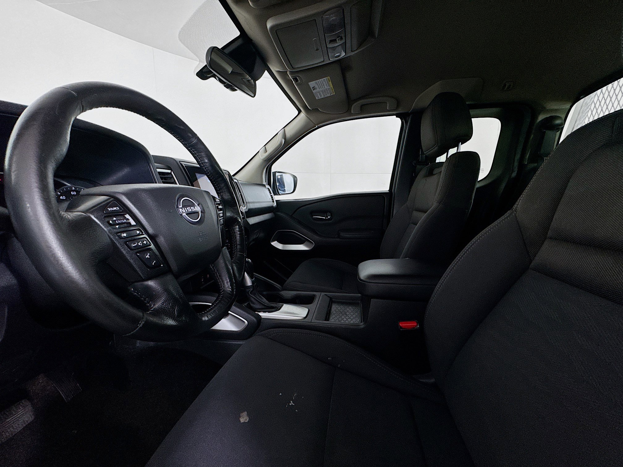 Used 2023 Nissan Frontier SV w/ SV Convenience Package image 21