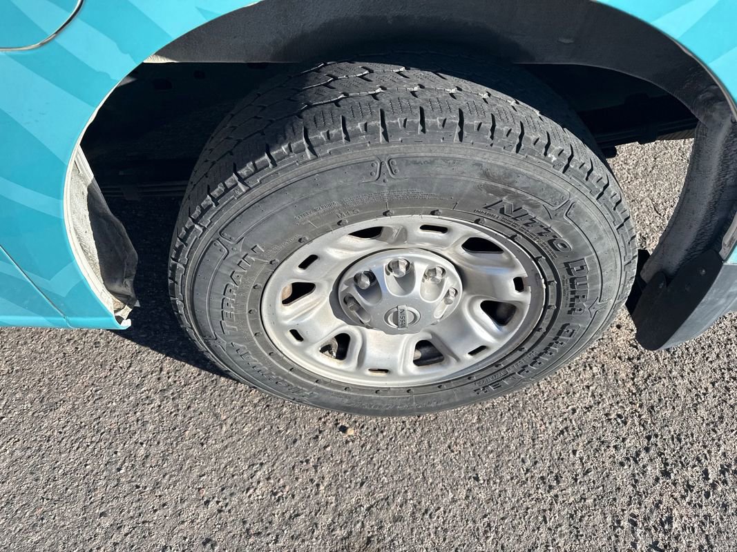 Used 2017 Nissan NV 2500 SV image 18