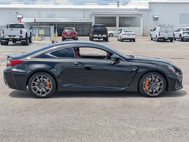 Used 2015 Lexus RC F w/ Premium Package RWD image 4